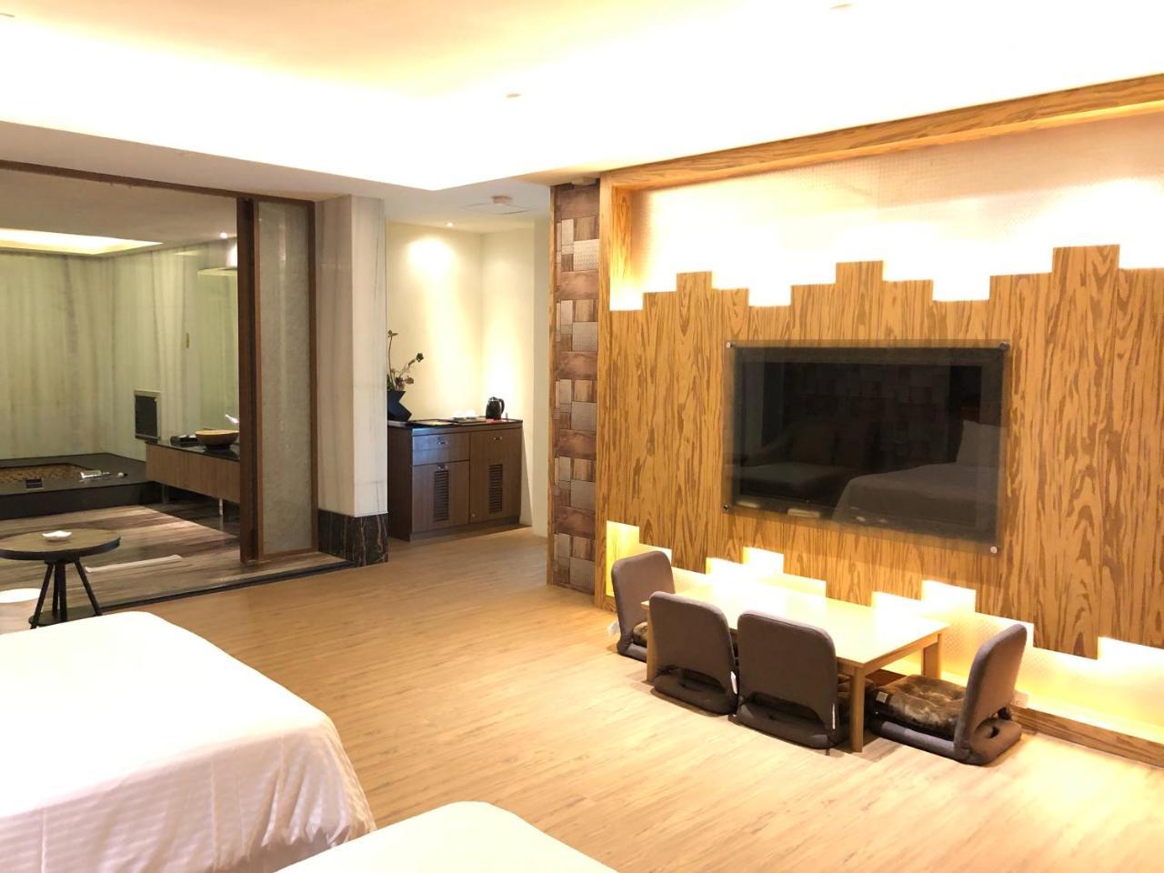 Idee Spa Motel Yangmei Екстериор снимка