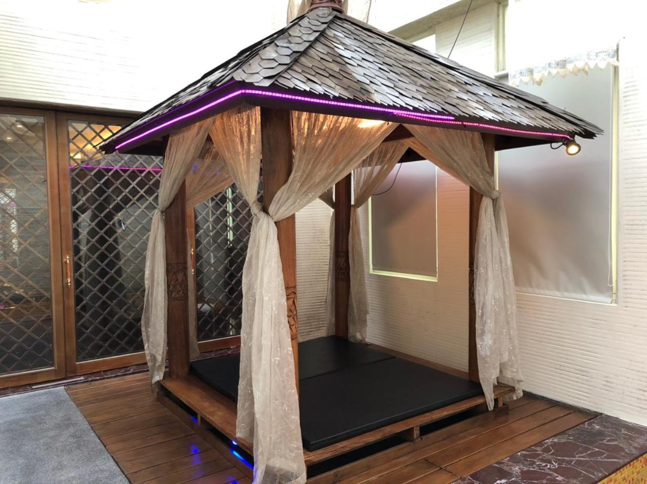 Idee Spa Motel Yangmei Екстериор снимка