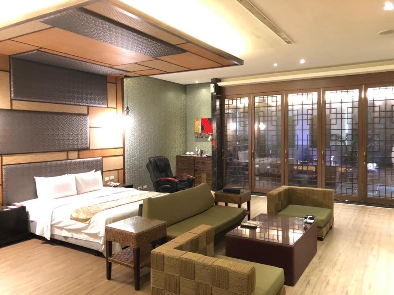 Idee Spa Motel Yangmei Екстериор снимка